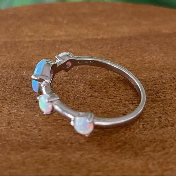 Opal ring mermaid ocean blue and Snow White October birthstone 925 size 6 - Picture 11 of 11